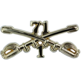 1-71 Cavalry Regimental Crossed Sabers Standard